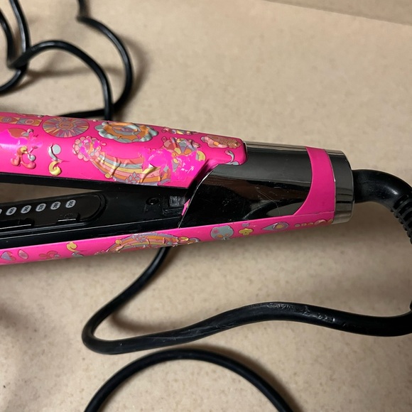 Amika Illuminati Diamond Ceramic Styler Flat Iron Hair Straightener - Picture 3 of 12